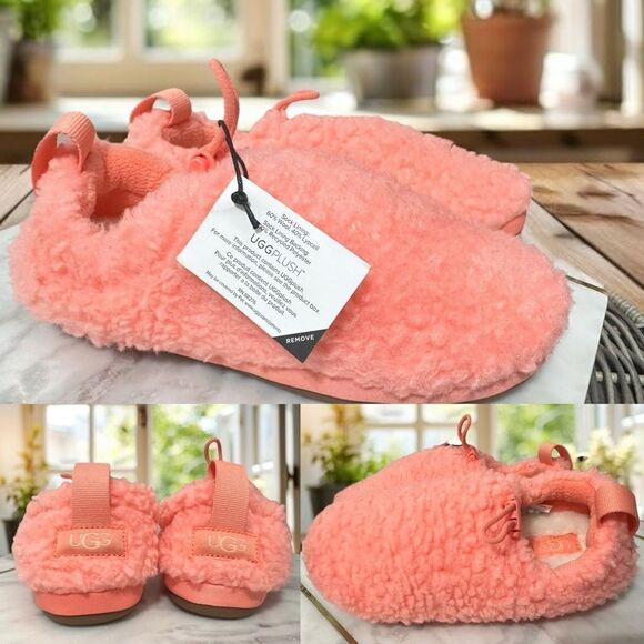 🔥 UGG Plushy Slippers Shearling Slip On Loafers Kids Size 2 EU 33.5 - Picture 1 of 12